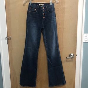 High Waisted Wide Cut Jeans